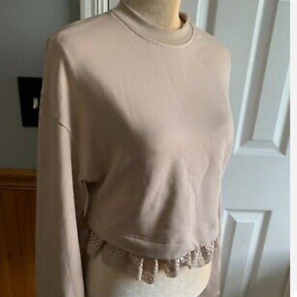 Fenty x Puma | Oversized Crop Beige Sweatshirt With Ruffled Trim Athleisure - Picture 10 of 16